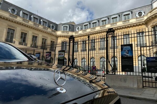 Packaging événementiel City Cab Paris avec prestations premium et flotte Mercedes haut de gamme