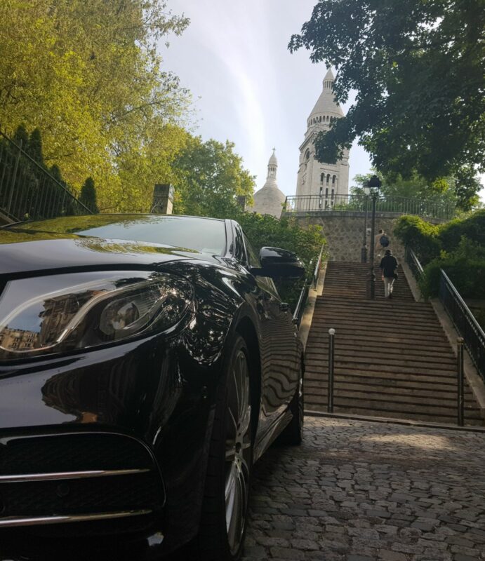 Transferts premium à Paris avec chauffeur privé City Cab et berline haut de gamme